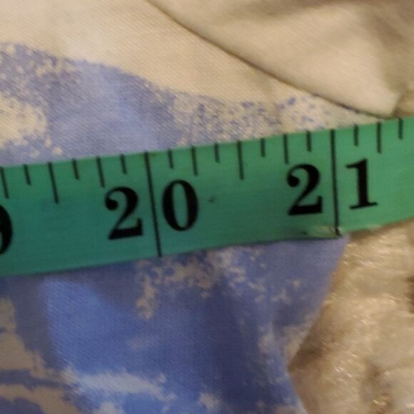 Coral Bay Creme multi color graphic print tee - Picture 6 of 7